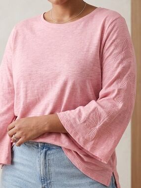 FDJ Embroidered Wide Sleeve Top